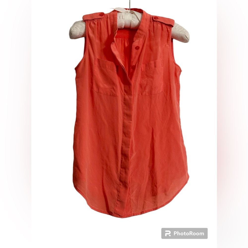 2P Banana Republic Salmon Colored Blouse